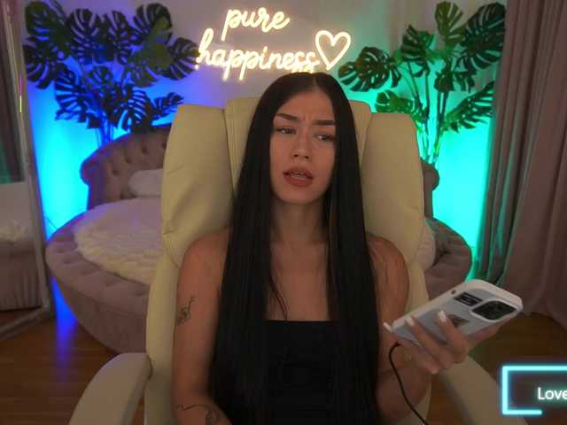 FataleNellie live cam on BongaCams