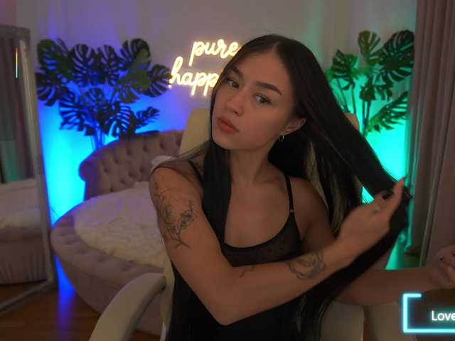 FataleNellie live cam on BongaCams