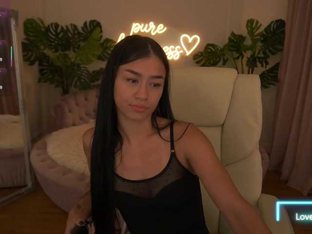 FataleNellie live cam on BongaCams