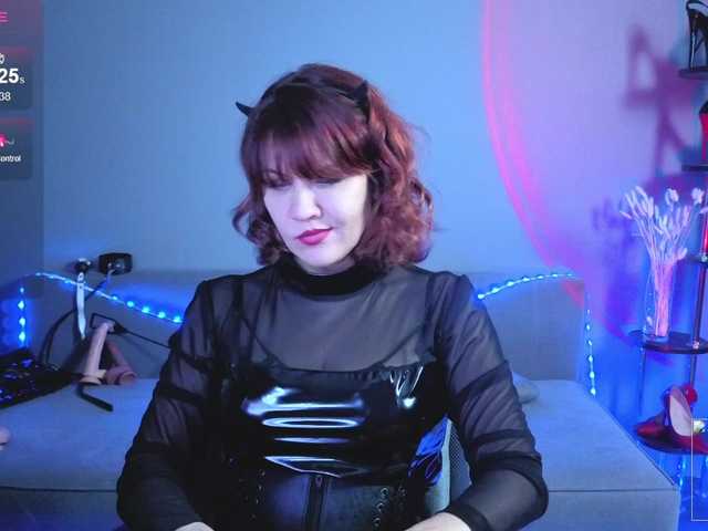 Goddess-Orsa live cam on BongaCams