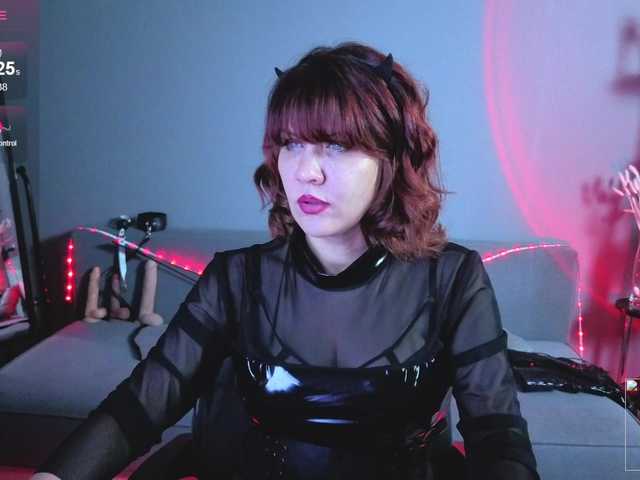 Goddess-Orsa live cam on BongaCams