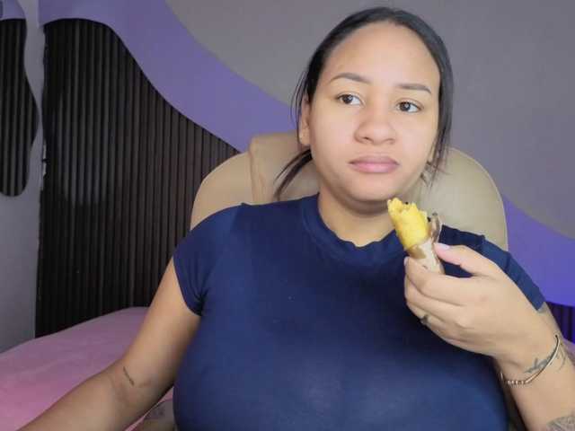 Nicolle-mariee