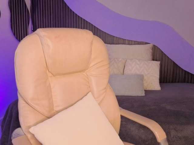 Nicolle-mariee webcam bongacams model stream image