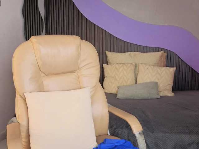 Nicolle-mariee live cam on BongaCams