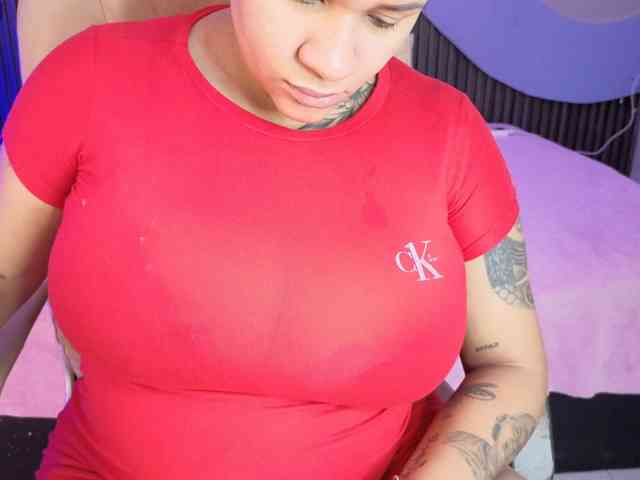 Nicolle-mariee webcam