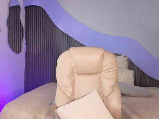 Nicolle-mariee webcam