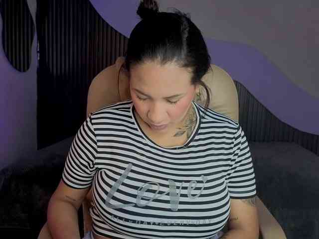 Nicolle-mariee webcam