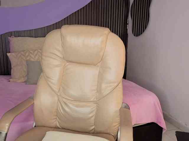 Nicolle-mariee webcam