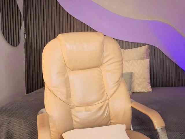 Nicolle-mariee webcam