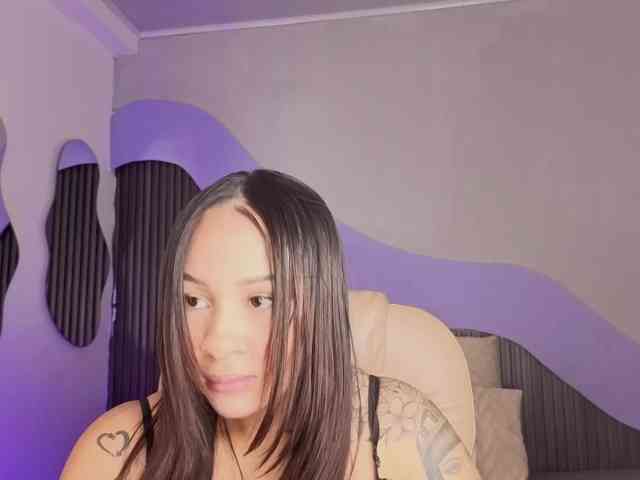 Nicolle-mariee webcam