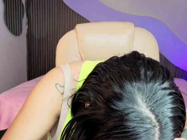 Nicolle-mariee webcam