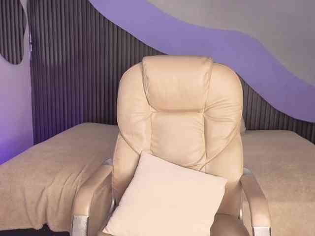 Nicolle-mariee webcam