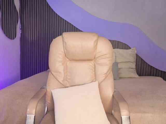 Nicolle-mariee webcam