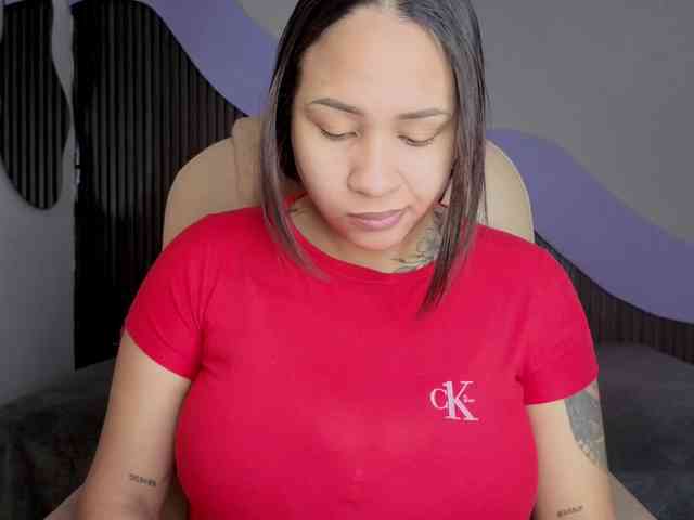 Nicolle-mariee webcam