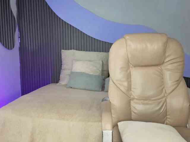 Nicolle-mariee webcam