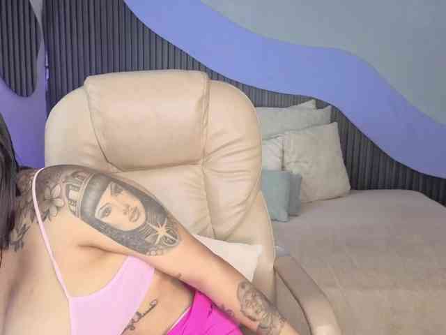 Nicolle-mariee webcam