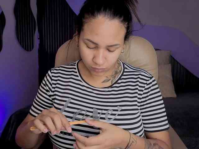 Nicolle-mariee webcam