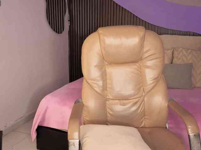Nicolle-mariee webcam
