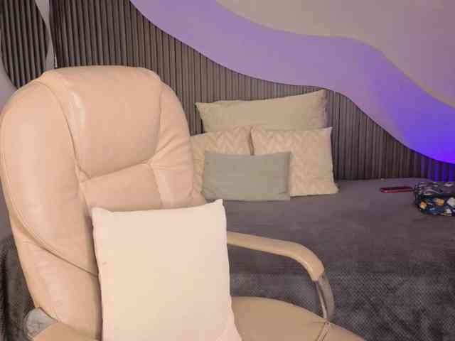 Nicolle-mariee webcam