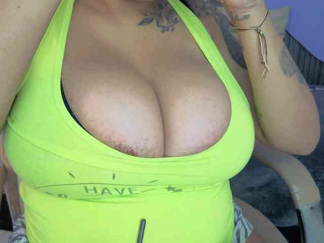Nicolle-mariee webcam