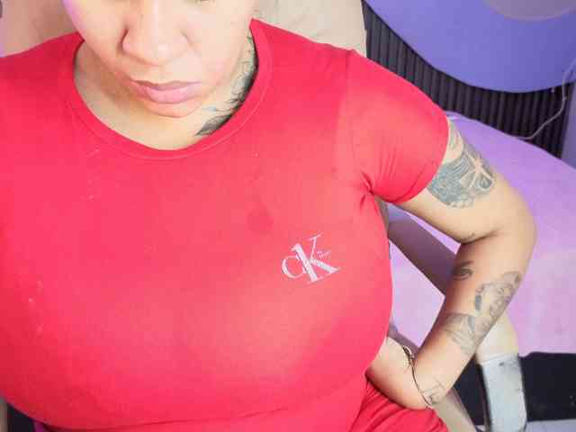 Nicolle-mariee webcam
