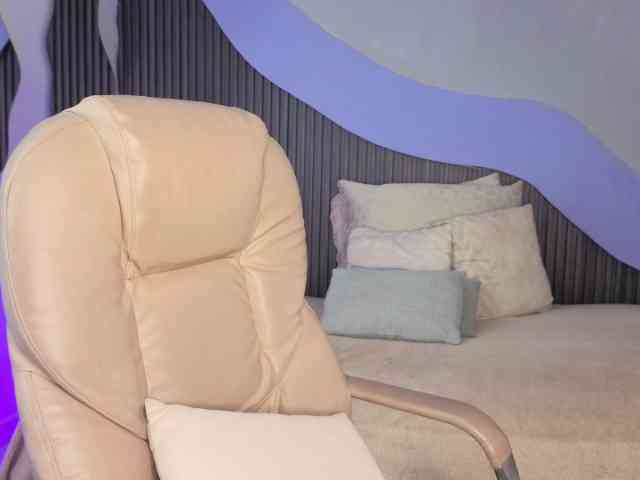 Nicolle-mariee webcam