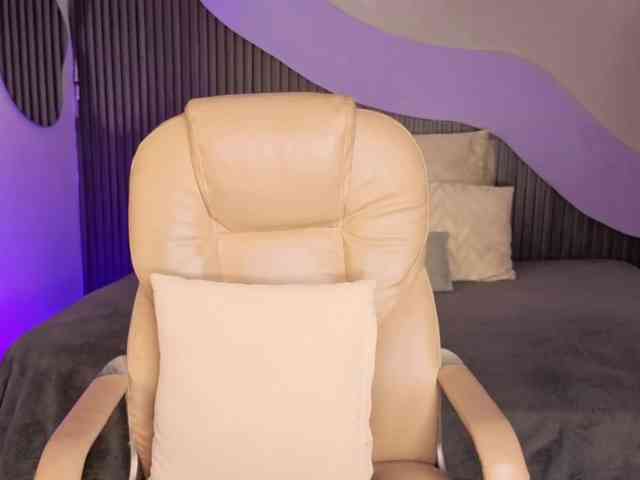 Nicolle-mariee webcam