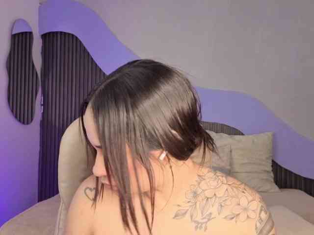 Nicolle-mariee webcam