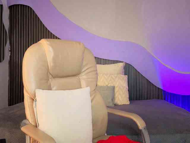Nicolle-mariee webcam