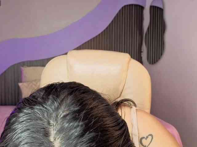 Nicolle-mariee webcam