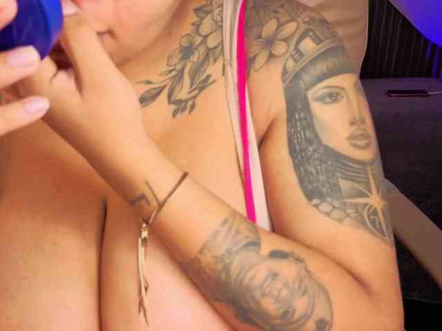 Nicolle-mariee webcam