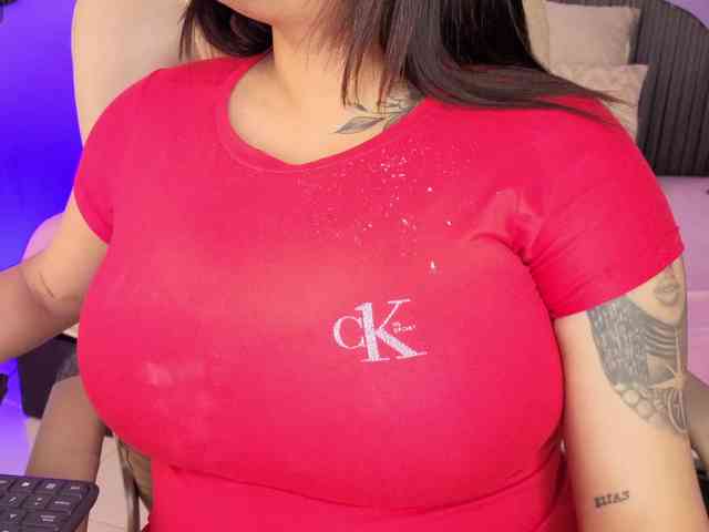Nicolle-mariee webcam