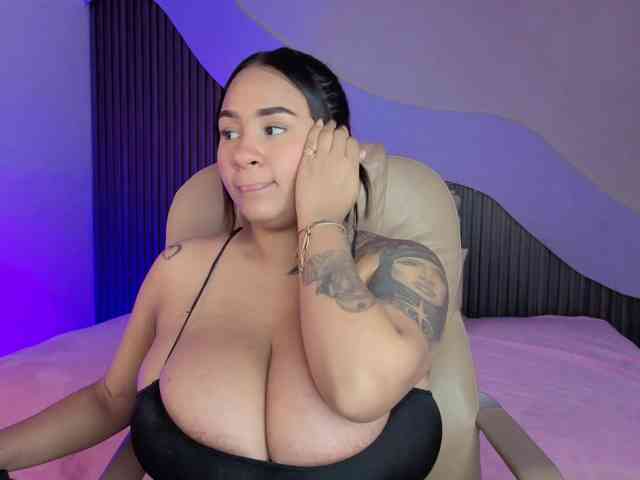 Nicolle-mariee webcam
