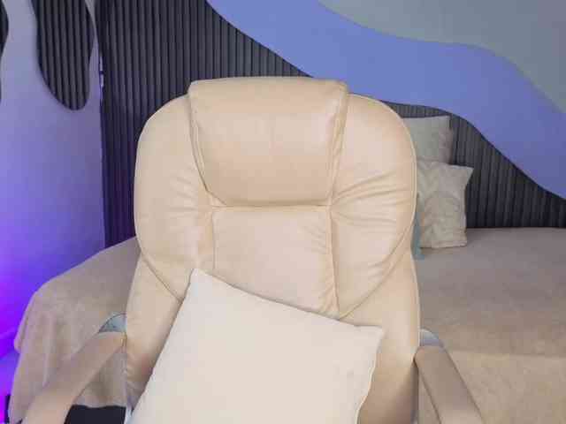 Nicolle-mariee webcam