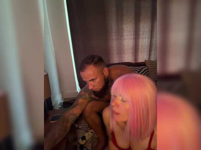 4fame4funy live cam on UnifiedCams