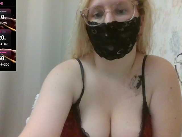 Lilithaa live cam on BongaCams