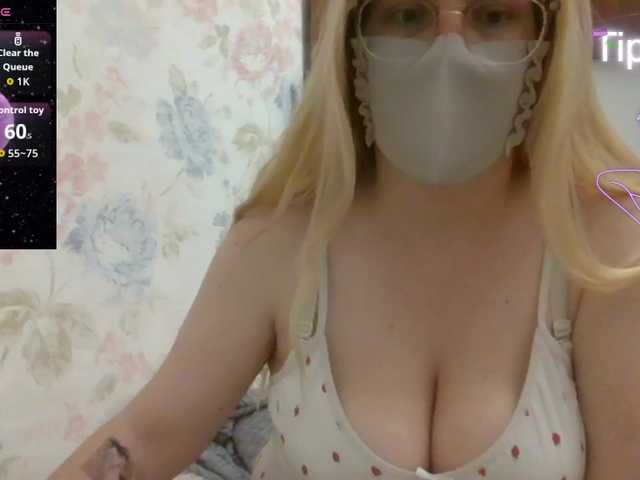 Lilithaa live cam on BongaCams