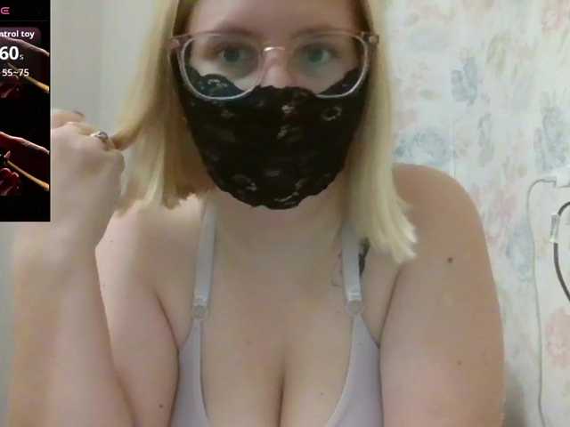 Lilithaa live cam on BongaCams