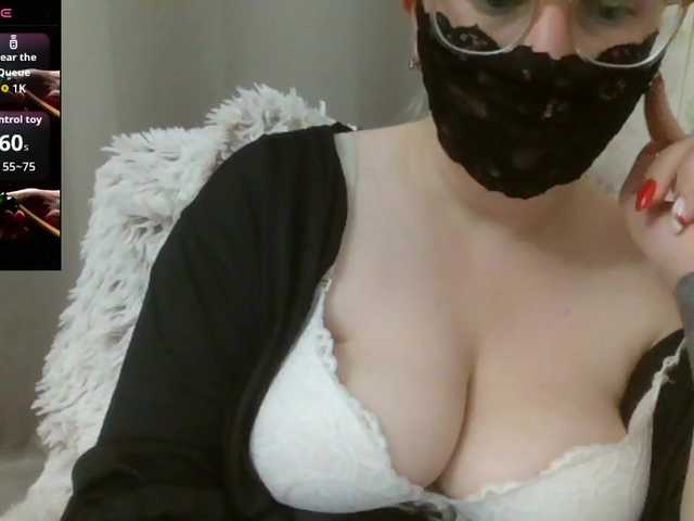 Lilithaa live webcam show