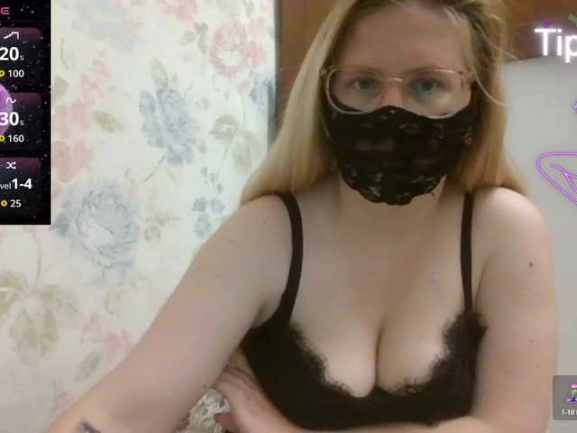 Lilithaa live cam on BongaCams