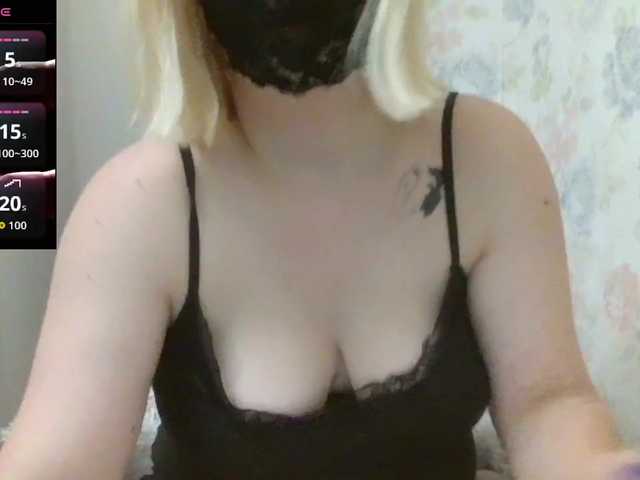 Lilithaa live cam on BongaCams