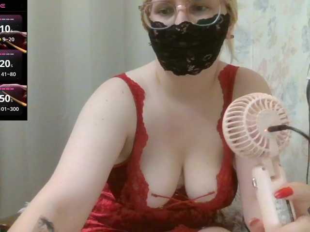 Lilithaa live cam on BongaCams