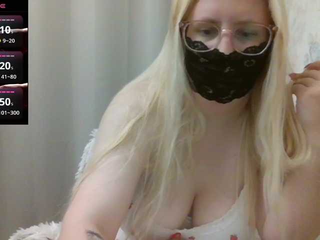 Lilithaa live webcam show