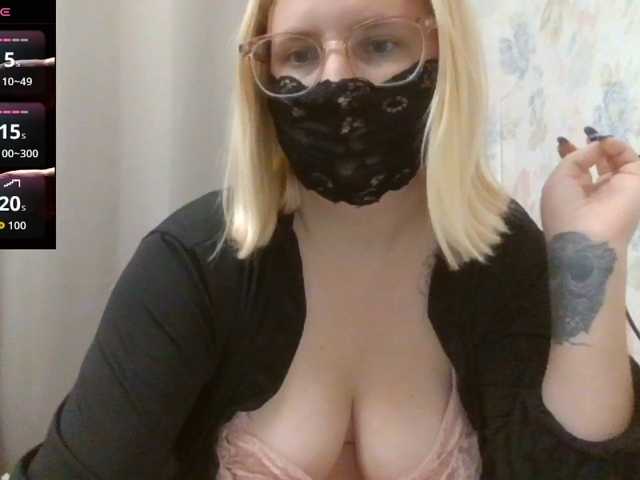 Lilithaa live cam on BongaCams