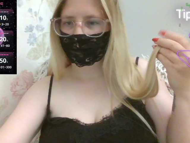 Lilithaa live cam on BongaCams