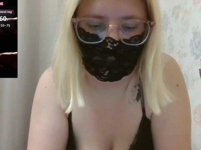 Lilithaa live cam on BongaCams
