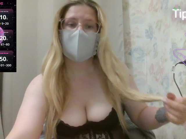 Lilithaa live cam on BongaCams