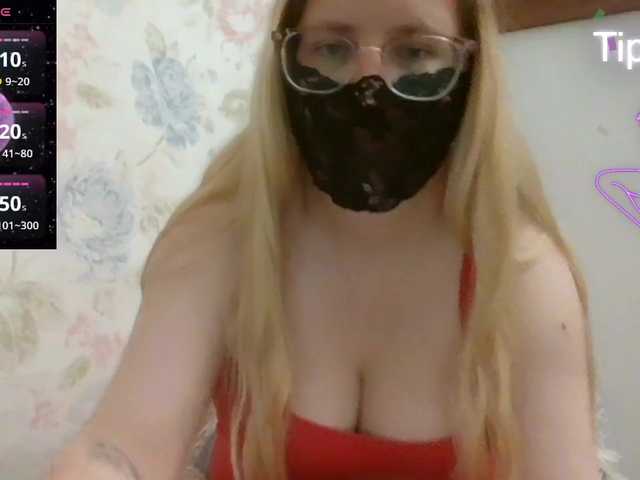 Lilithaa live cam on BongaCams