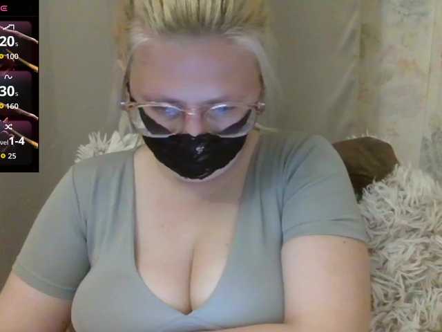 Lilithaa live webcam show