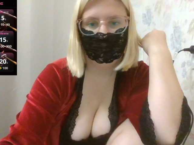 Lilithaa live cam on BongaCams